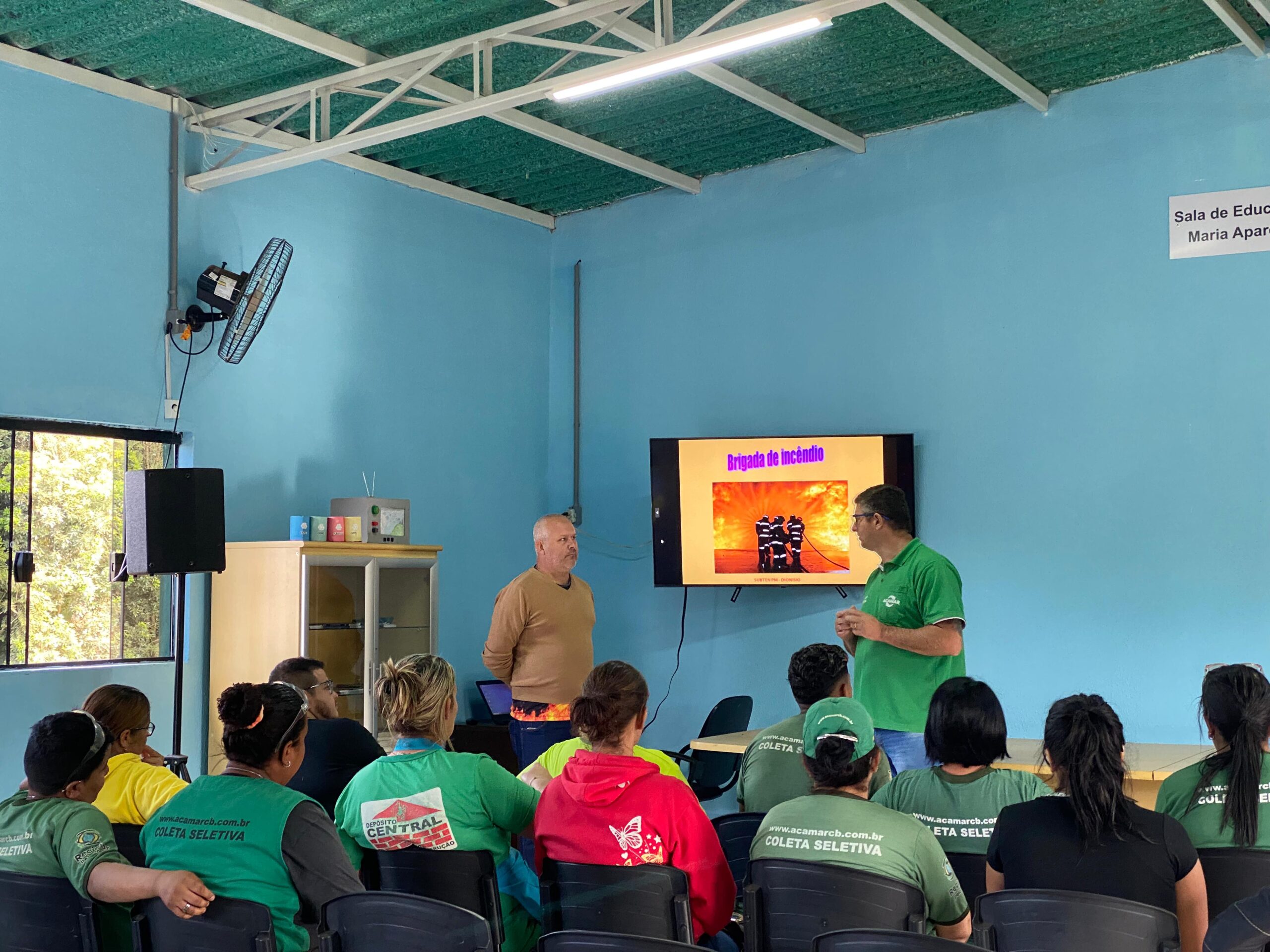 TREINAMENTO BRIGADA DE INCÊNDIO COM SUBTENENTE DIONÍSIO