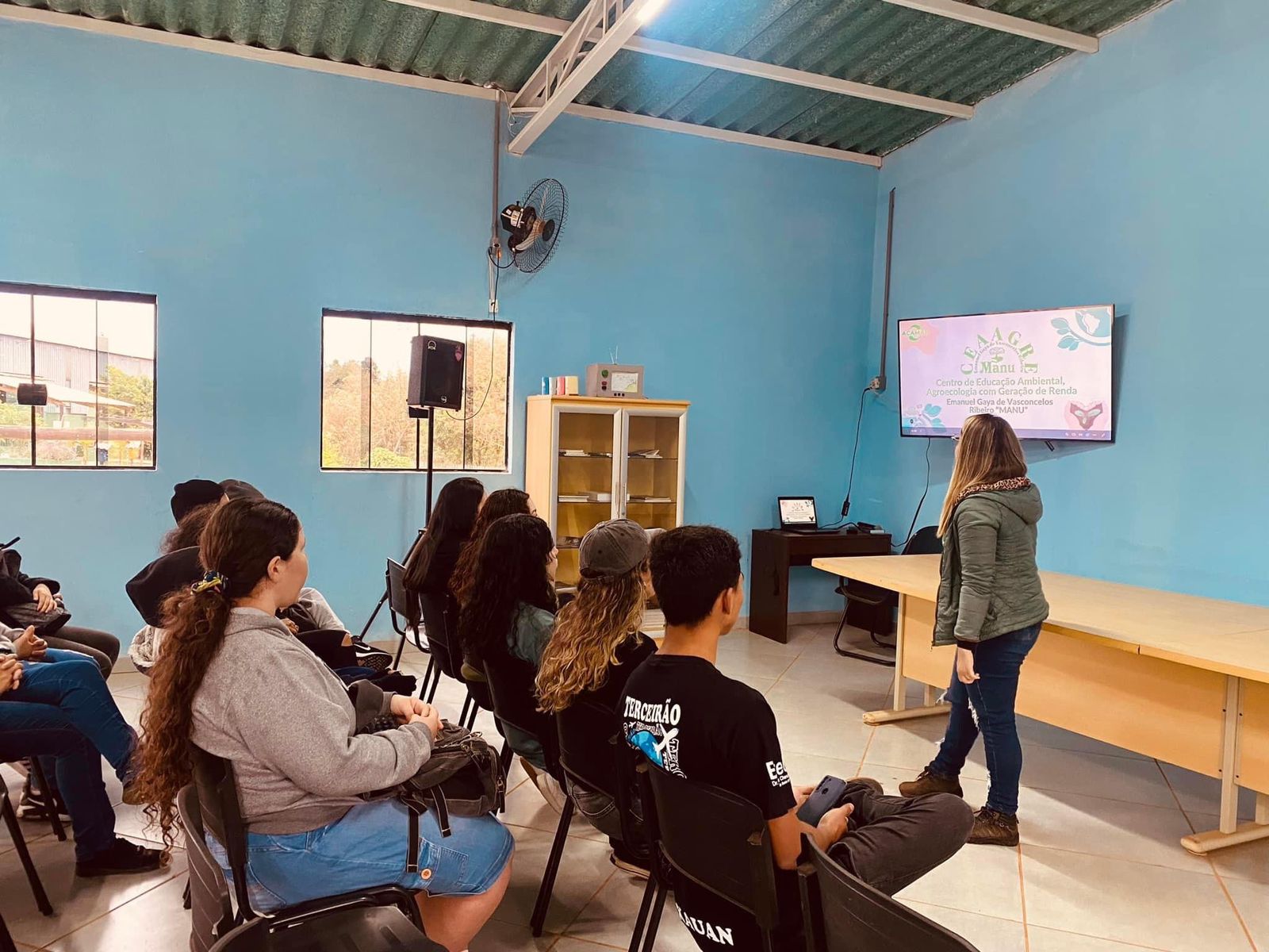 VISITA DOS ALUNOS DO CURSO DE TURISMO DA ETEC CAPÃO BONITO