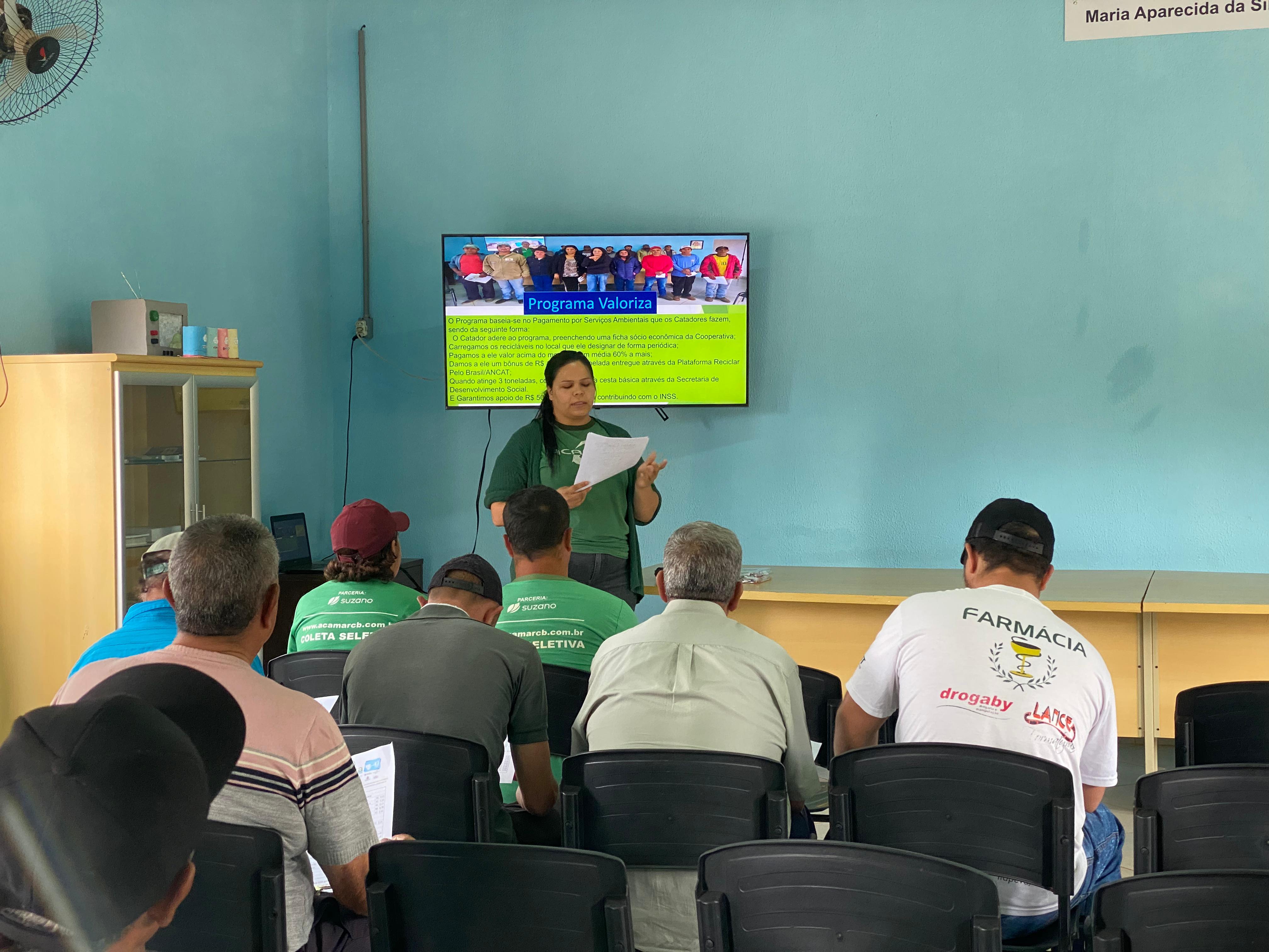 REUNIÃO COM OS CATADORES DO PROGRAMA VALORIZA