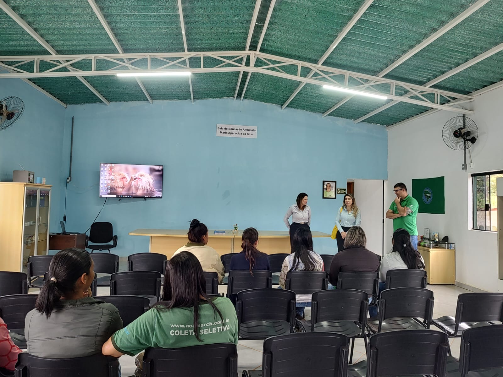 Visita da Sicredi à ACAMAR: Sustentabilidade e Parceria em Ação