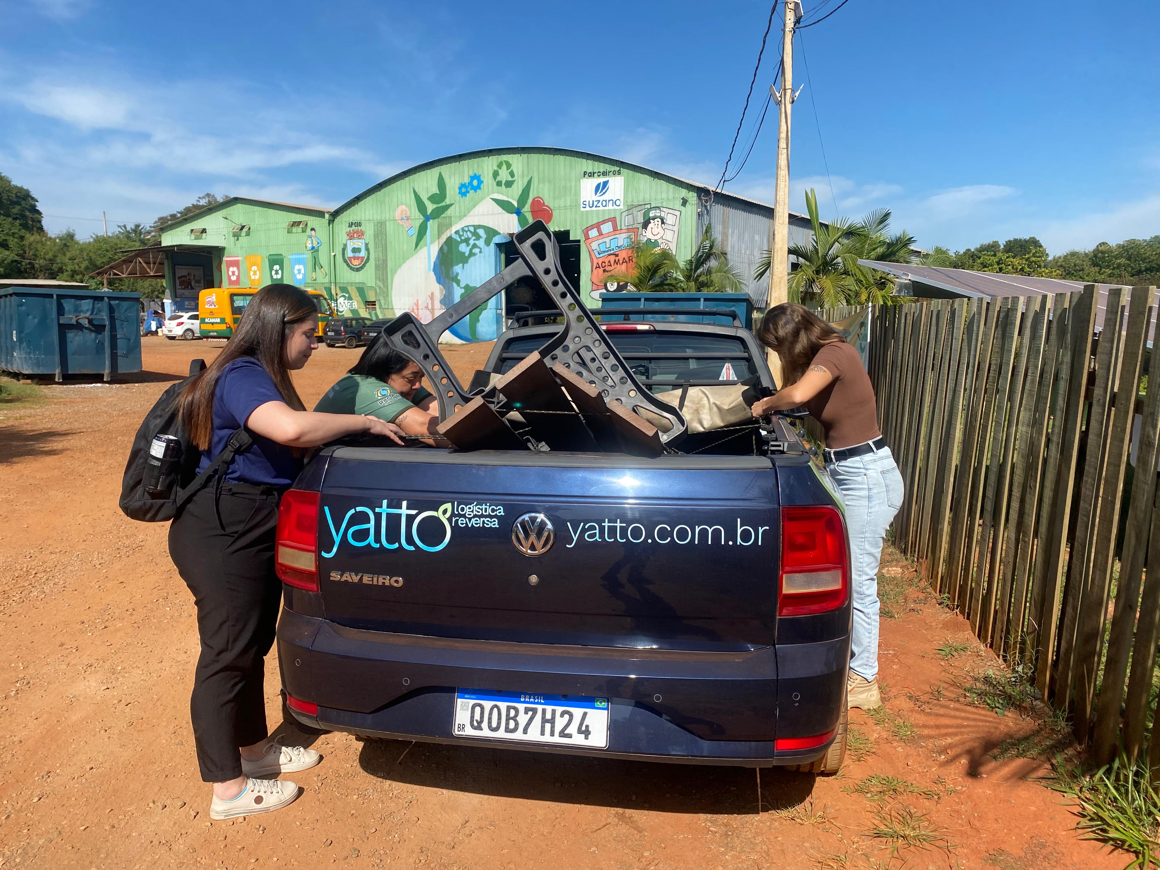 Visita da Yattó fortalece parceria com a ACAMAR