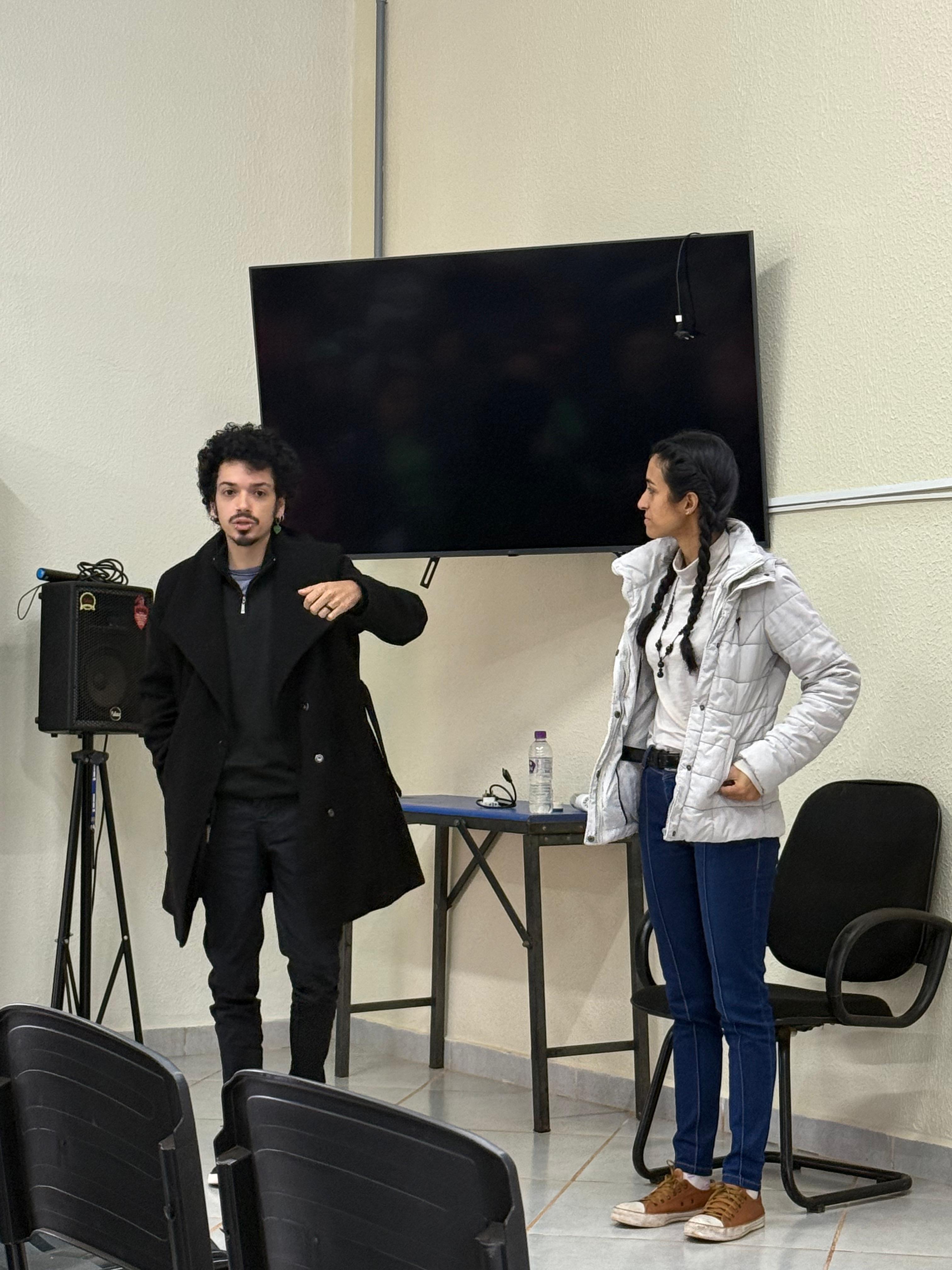 🎬 Exibição do curta “Ainda que nada fosse meu” na ACAMAR