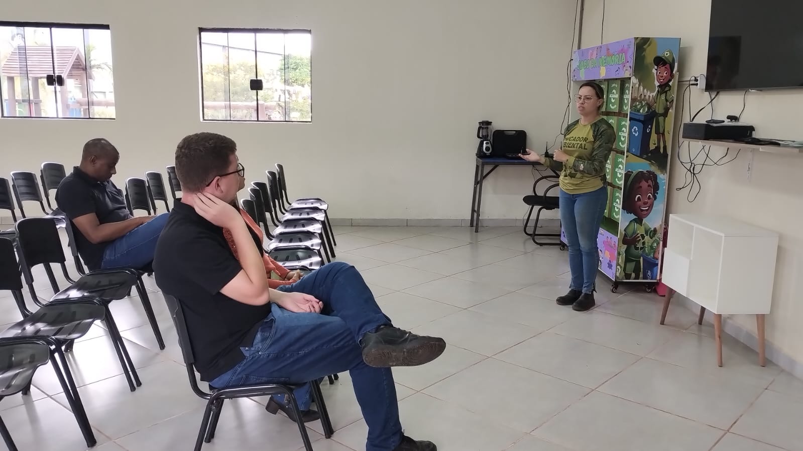 ACAMAR recebe visita de representantes de Angatuba