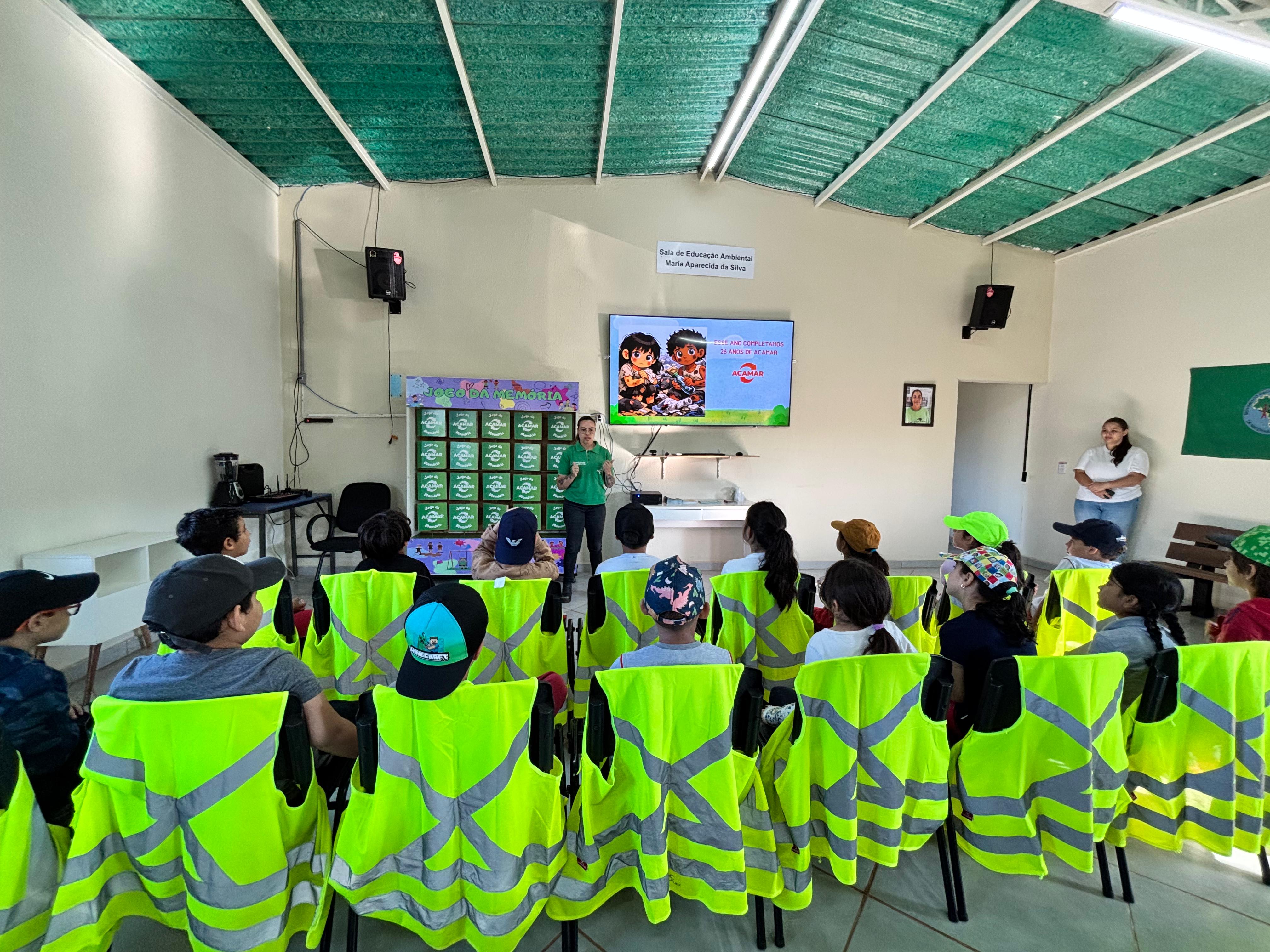 🌱 Visita Educativa dos Alunos do 2º Ano da Escola Vale Encantado à ACAMAR