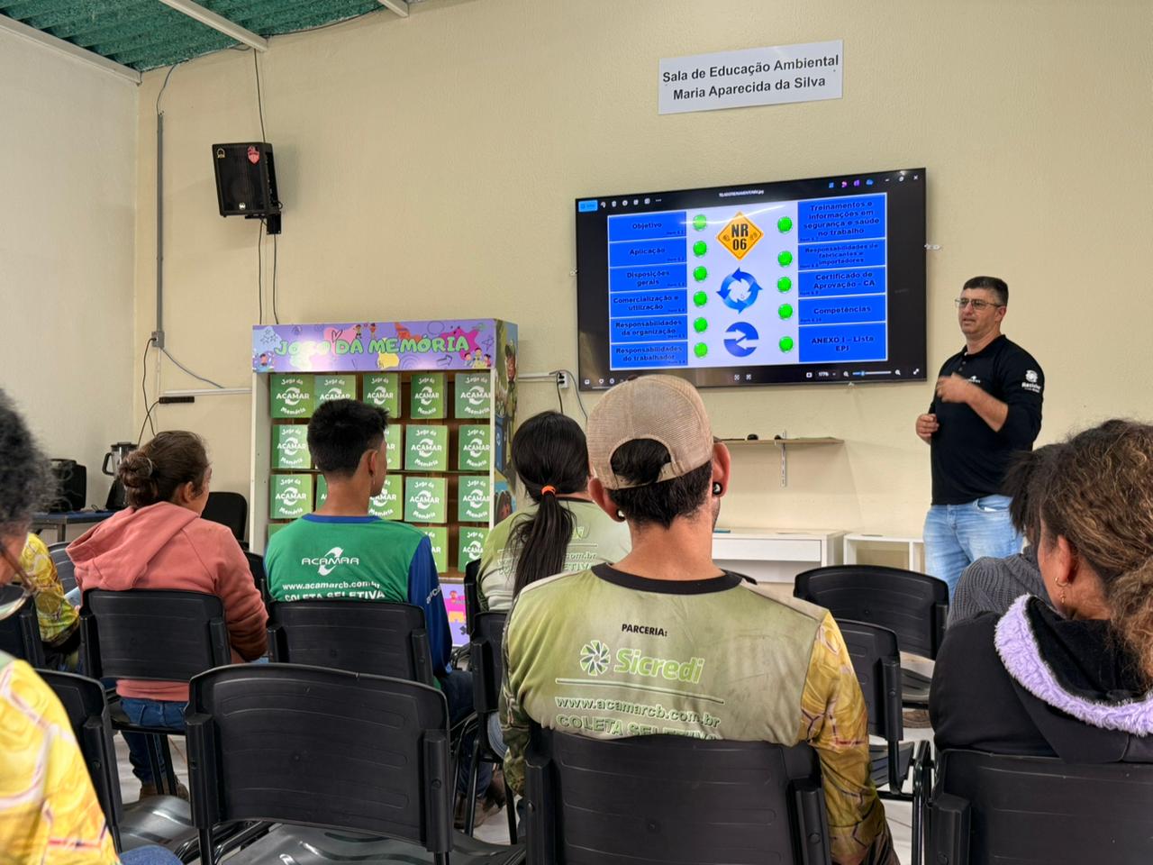 ACAMAR realiza treinamento sobre segurança no trabalho e uso correto de EPIs